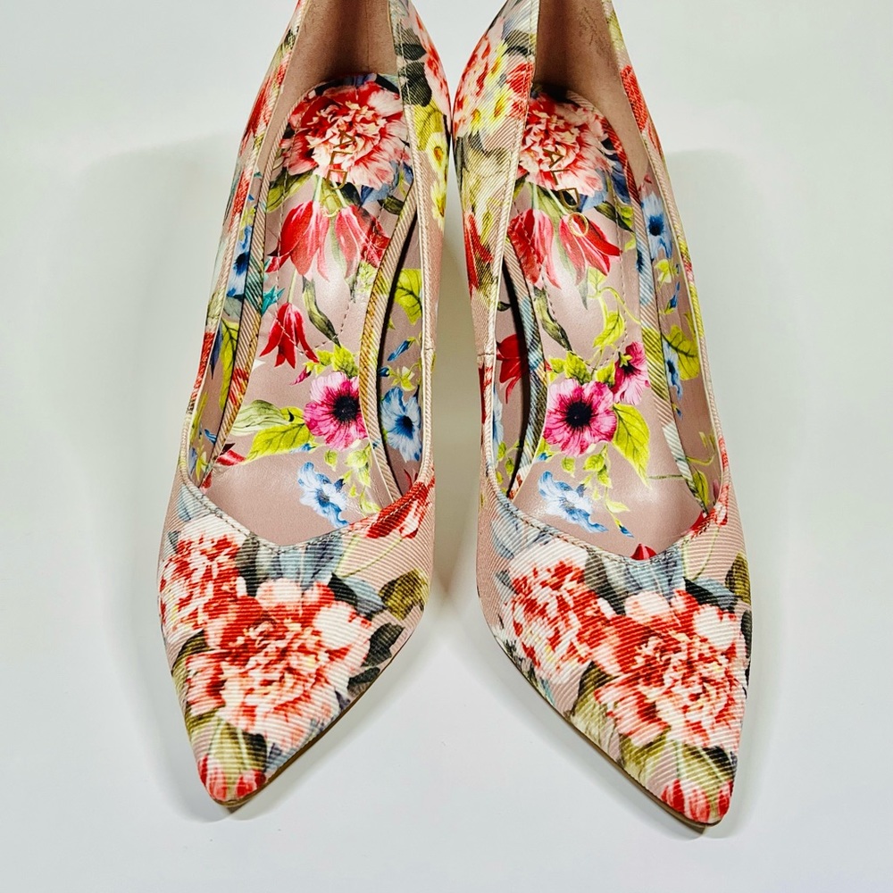 Aldo Floral pumps